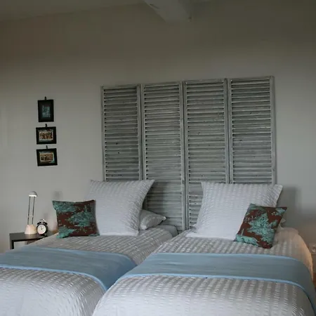 Bed & Breakfast La Maison D'aux La Romieu