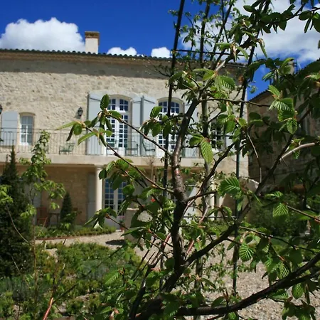 La Maison D'aux Bed & Breakfast